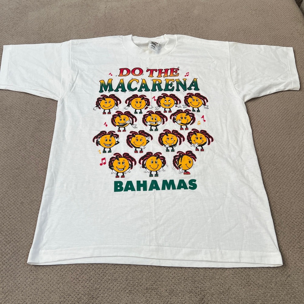 Vintage 1990s Do The Macarena Bahamas Graphic T-Shirt White Fruit of the Loom L